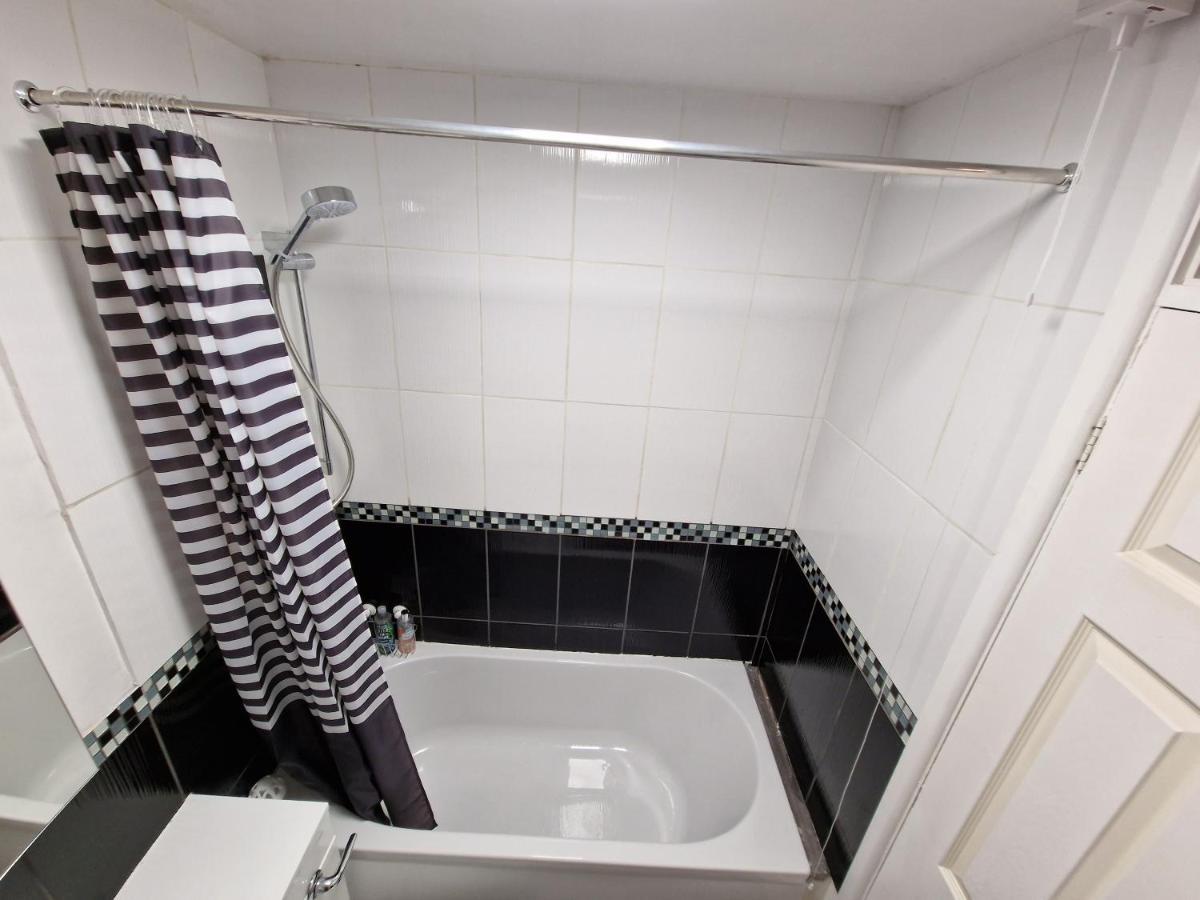 Comfy Apartment, Self Check-In 24H-Day, 7Days-Week, Sleep 4 - In Devon, Dartmoor, Near A38 Teigngrace Dış mekan fotoğraf